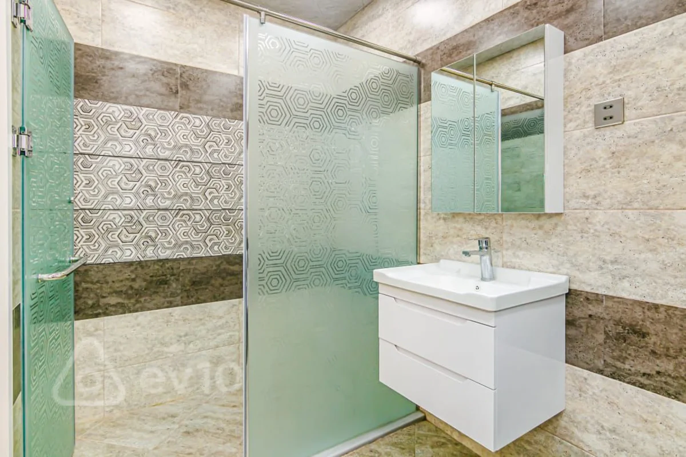 Kirayə verilir 3 otaqlı yeni tikili 100 m²