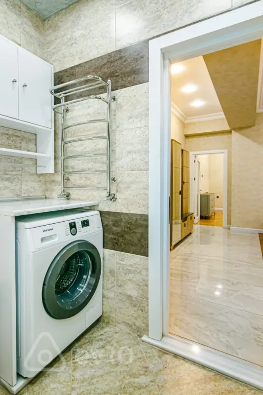 Kirayə verilir 3 otaqlı yeni tikili 100 m²