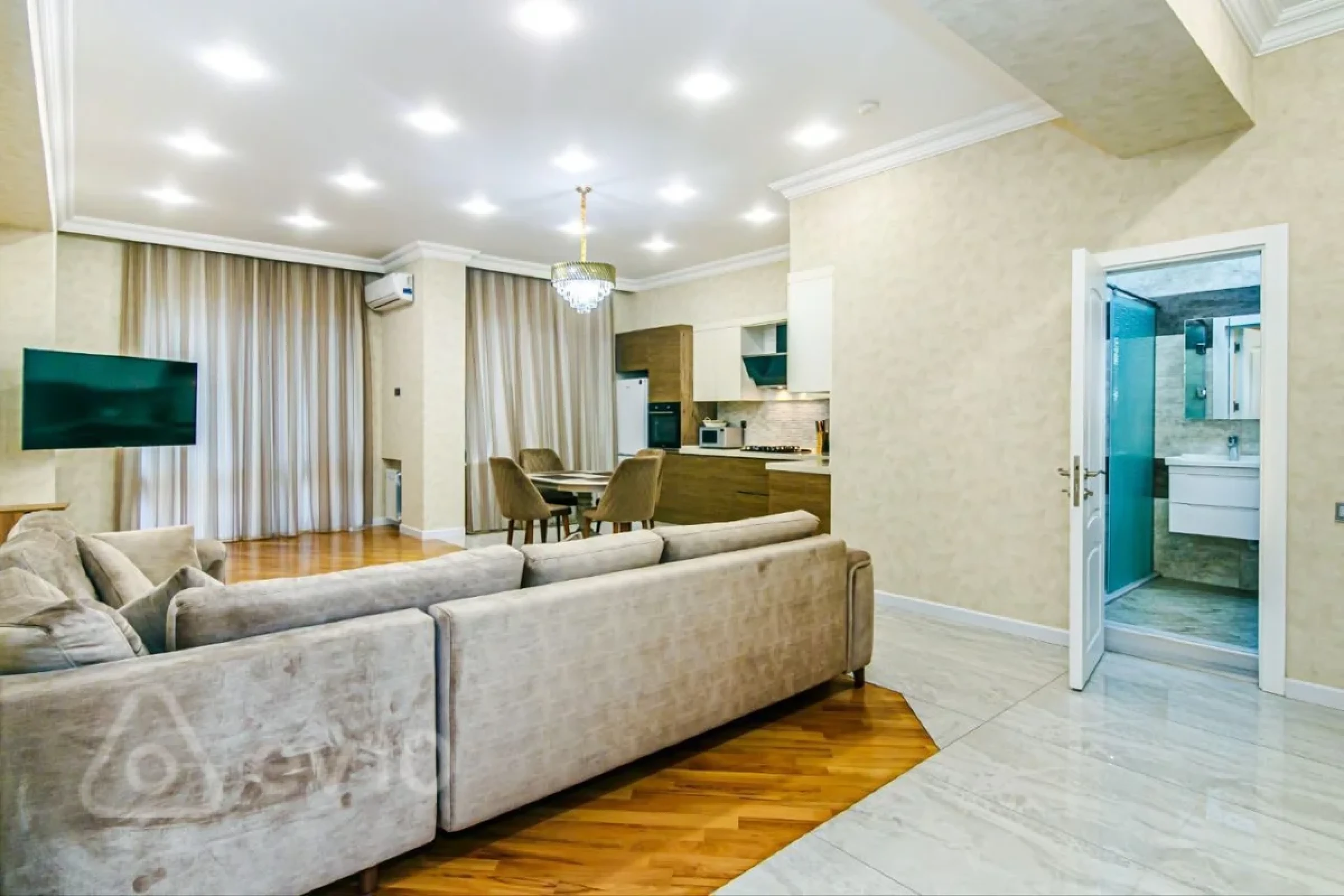 Kirayə verilir 3 otaqlı yeni tikili 100 m²