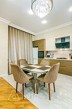 Kirayə verilir 3 otaqlı yeni tikili 100 m²