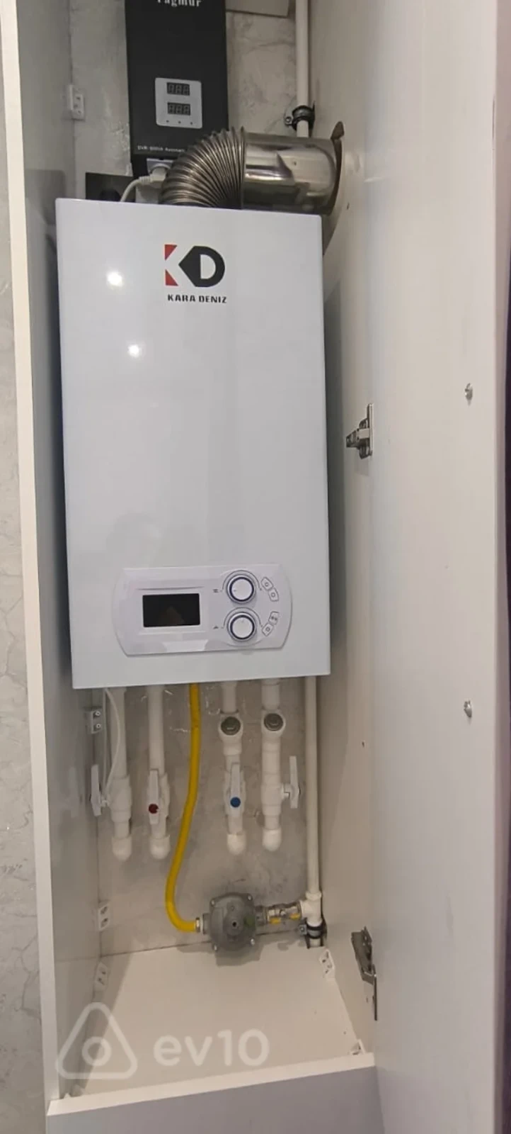 Satılır 2 otaqlı köhnə tikili 47 m²