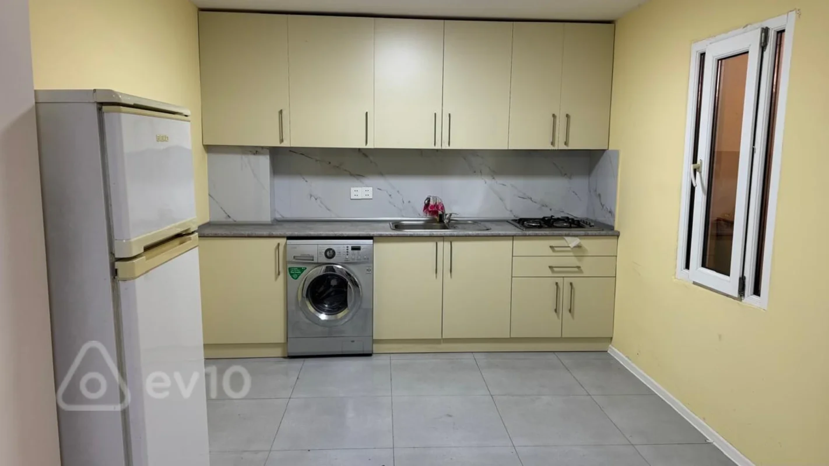 Kirayə verilir 4 otaqlı həyət evi 91 m²