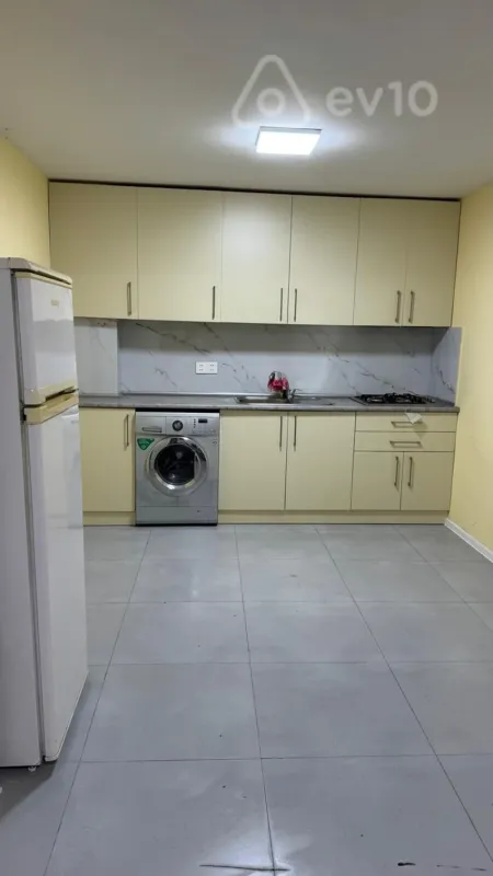 Kirayə verilir 4 otaqlı həyət evi 91 m²