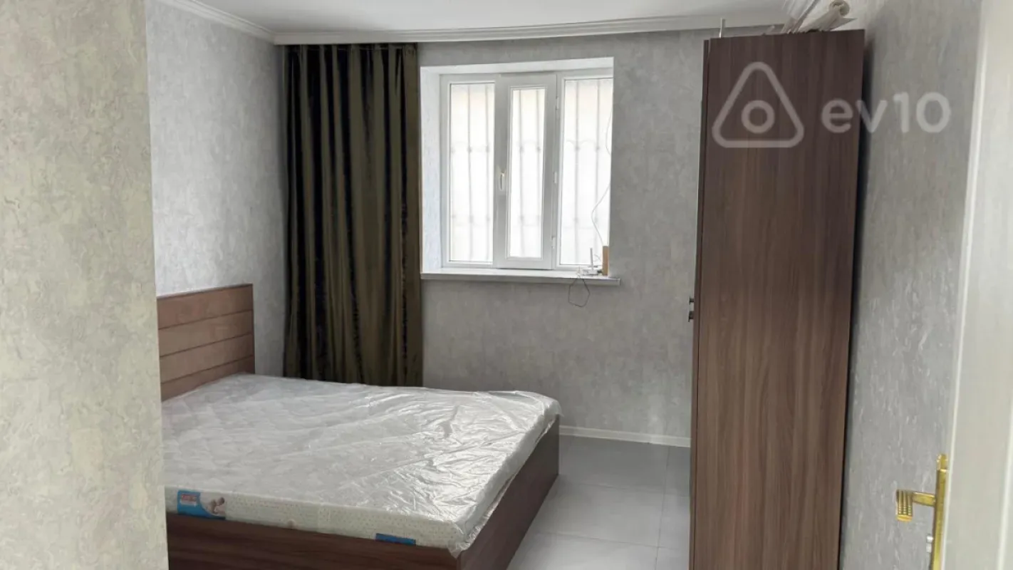 Kirayə verilir 4 otaqlı həyət evi 91 m²