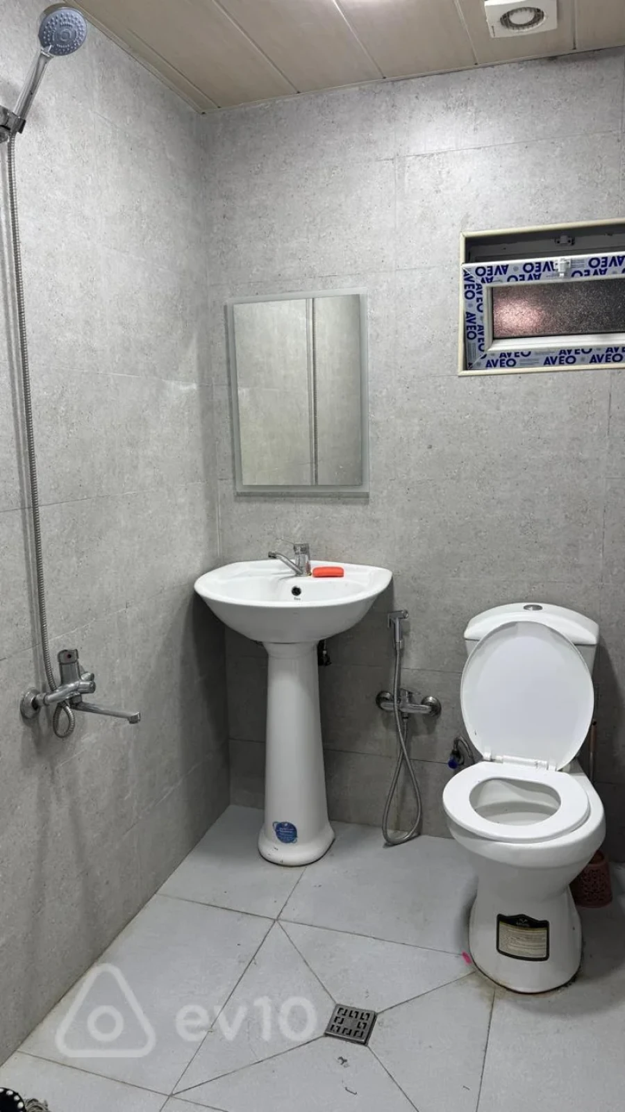 Kirayə verilir 4 otaqlı həyət evi 91 m²