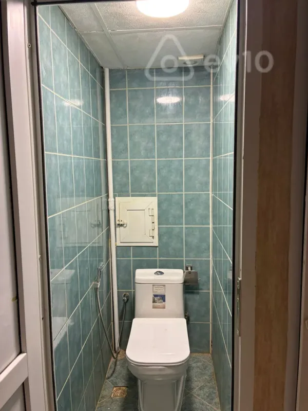 Satılır 2 otaqlı köhnə tikili 60 m²