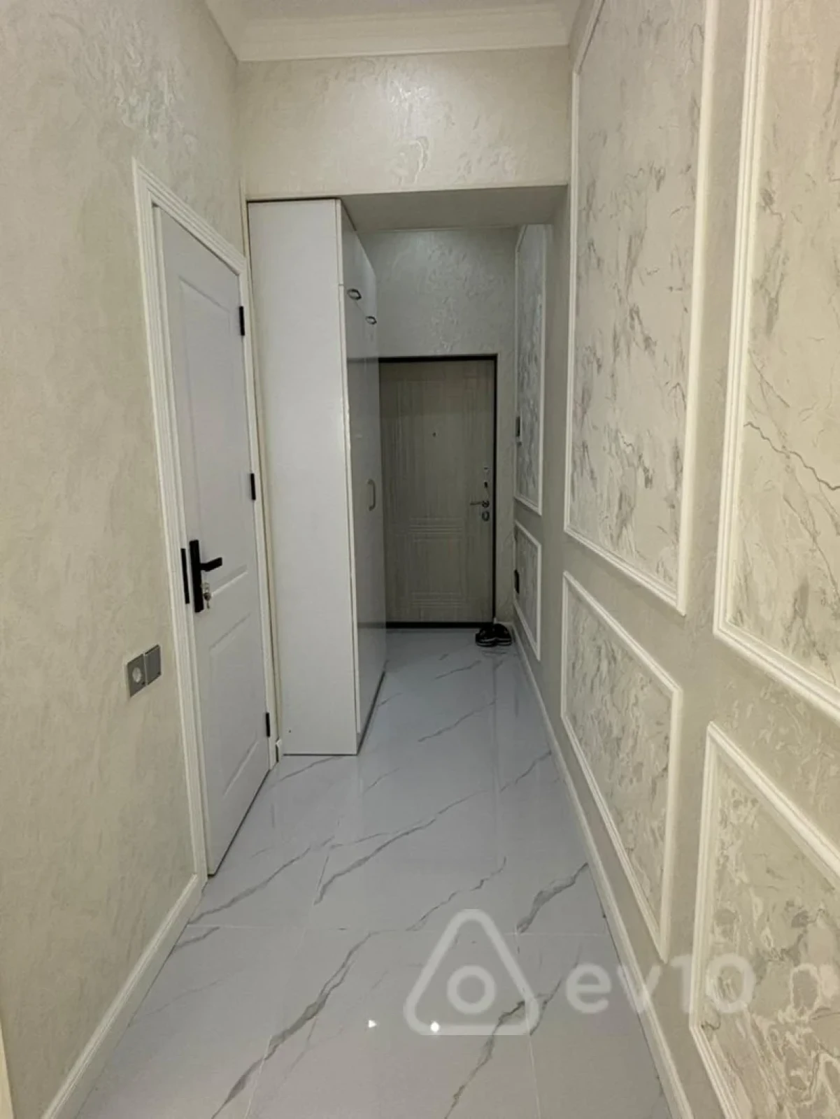 Satılır 3 otaqlı yeni tikili 80 m²