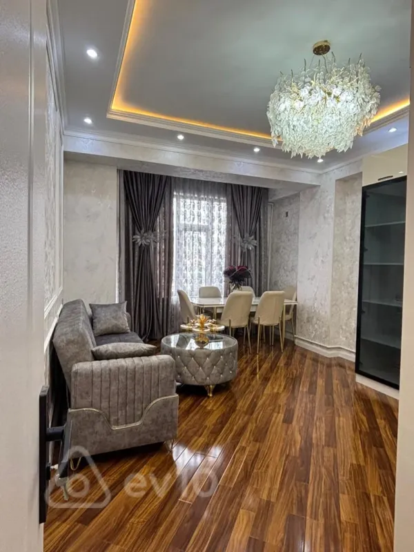 Satılır 3 otaqlı yeni tikili 80 m²