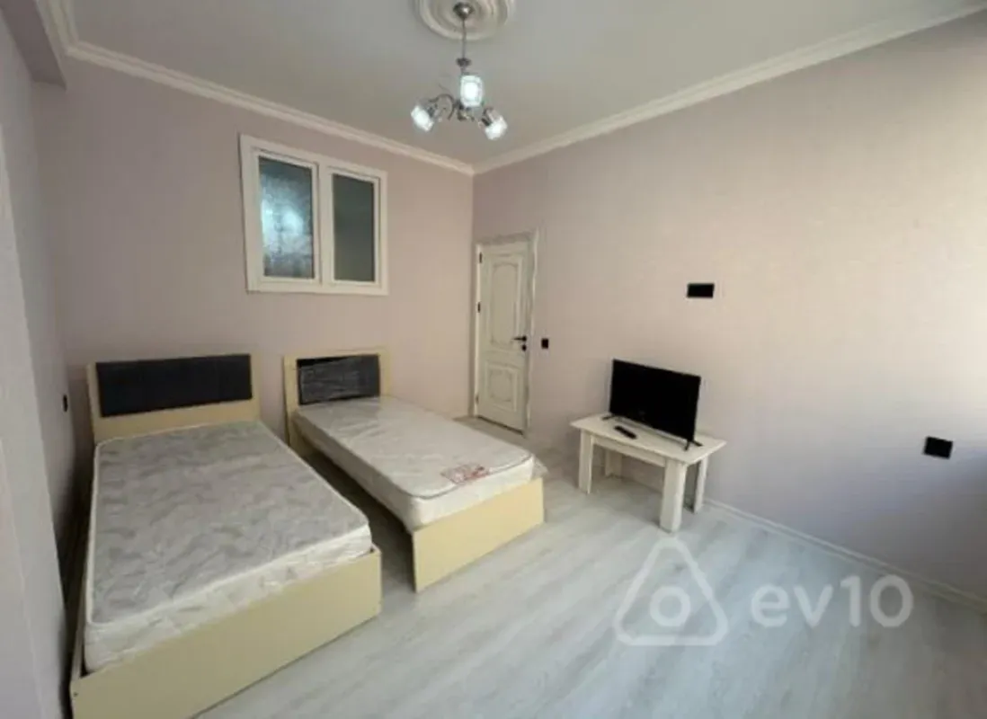 Kirayə verilir 3 otaqlı yeni tikili 65 m²
