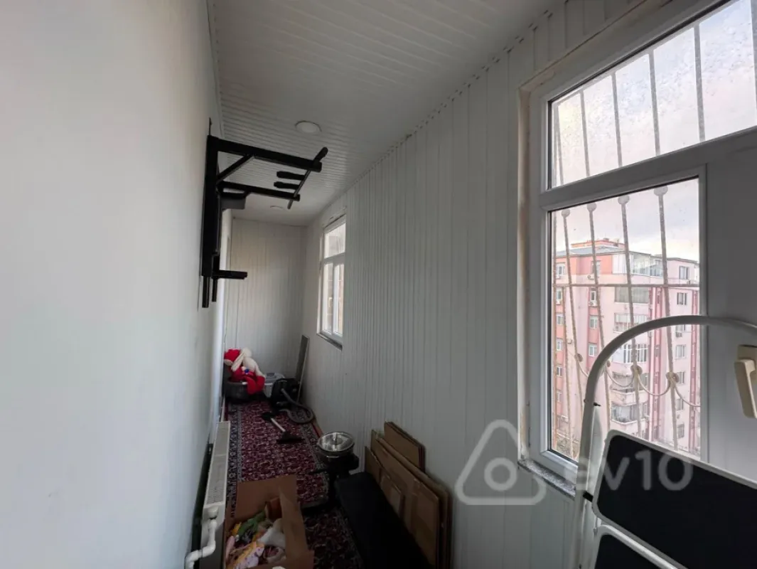 Satılır 3 otaqlı köhnə tikili 85 m²
