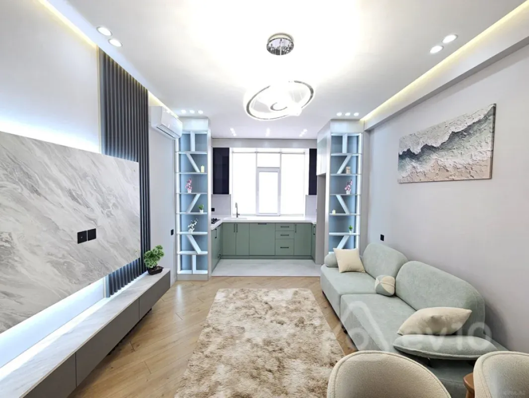 Kirayə verilir 2 otaqlı yeni tikili 55 m²