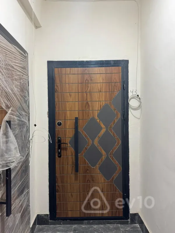 Kirayə verilir 2 otaqlı yeni tikili 74 m²