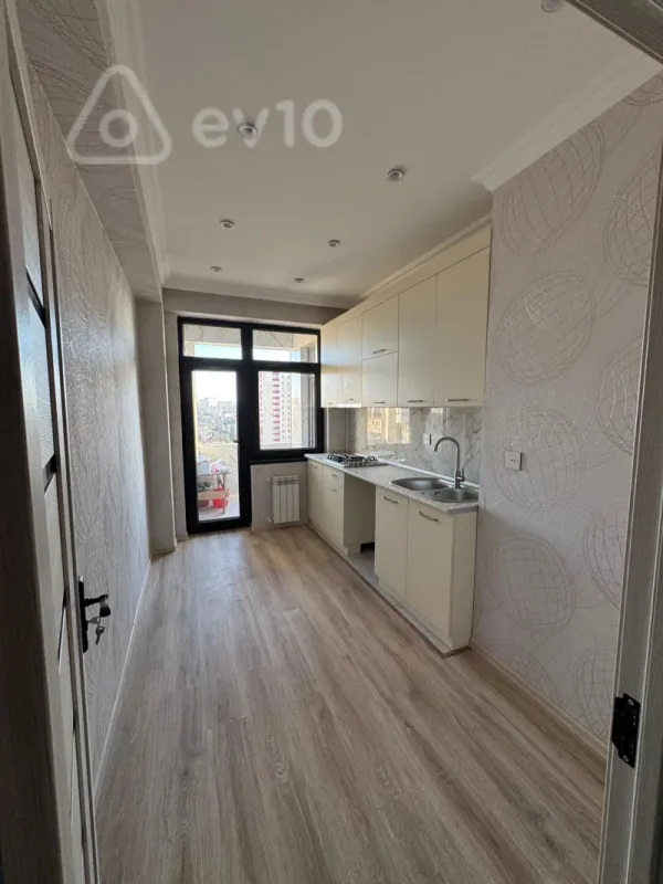 Kirayə verilir 2 otaqlı yeni tikili 74 m²