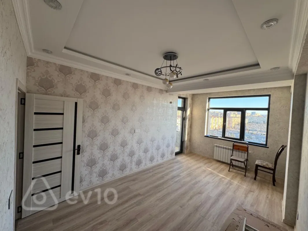 Kirayə verilir 2 otaqlı yeni tikili 74 m²