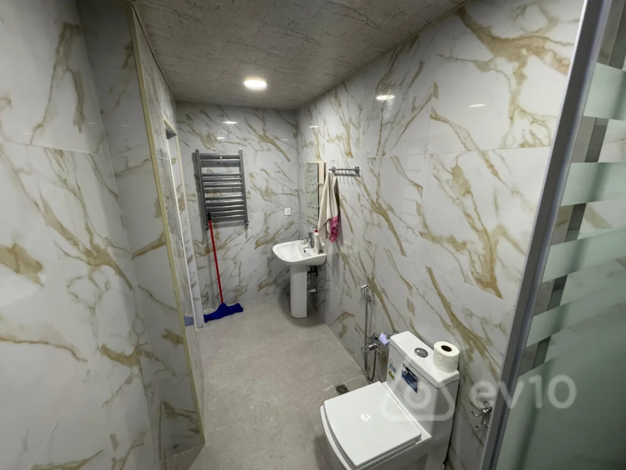 Kirayə verilir 2 otaqlı yeni tikili 74 m²