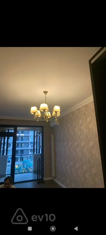 Kirayə verilir 2 otaqlı yeni tikili 65 m²