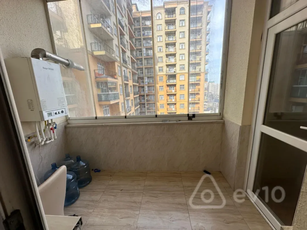 Kirayə verilir 2 otaqlı yeni tikili 110 m²