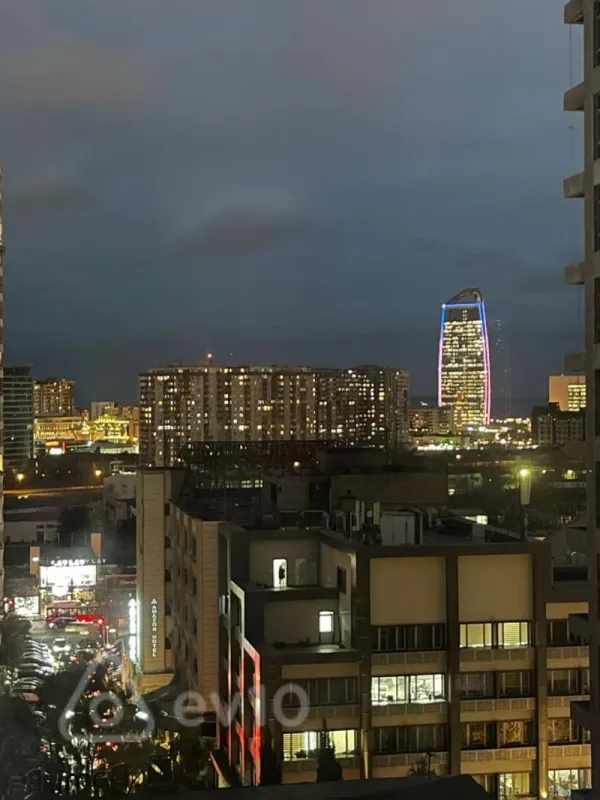 Kirayə verilir 3 otaqlı yeni tikili 120 m²