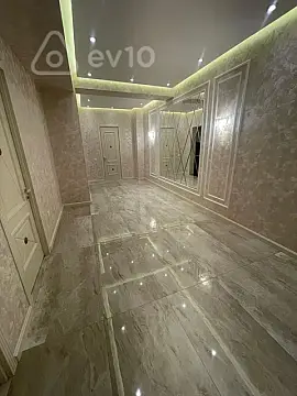 Kirayə verilir 3 otaqlı yeni tikili 120 m²