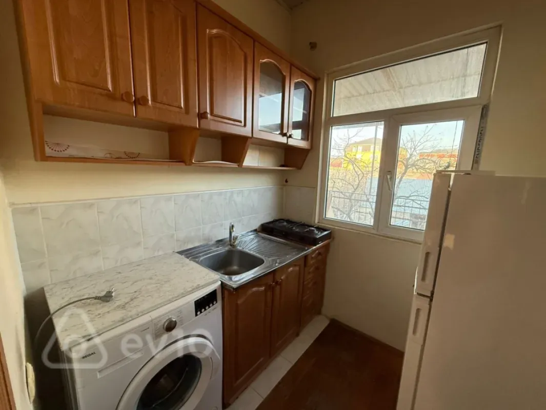 Kirayə verilir 3 otaqlı həyət evi 50 m²