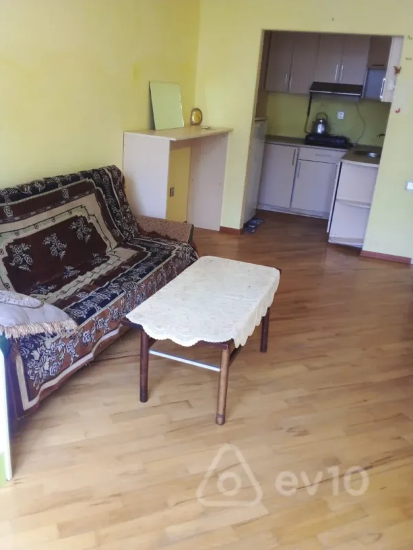 Kirayə verilir 2 otaqlı yeni tikili 55 m²
