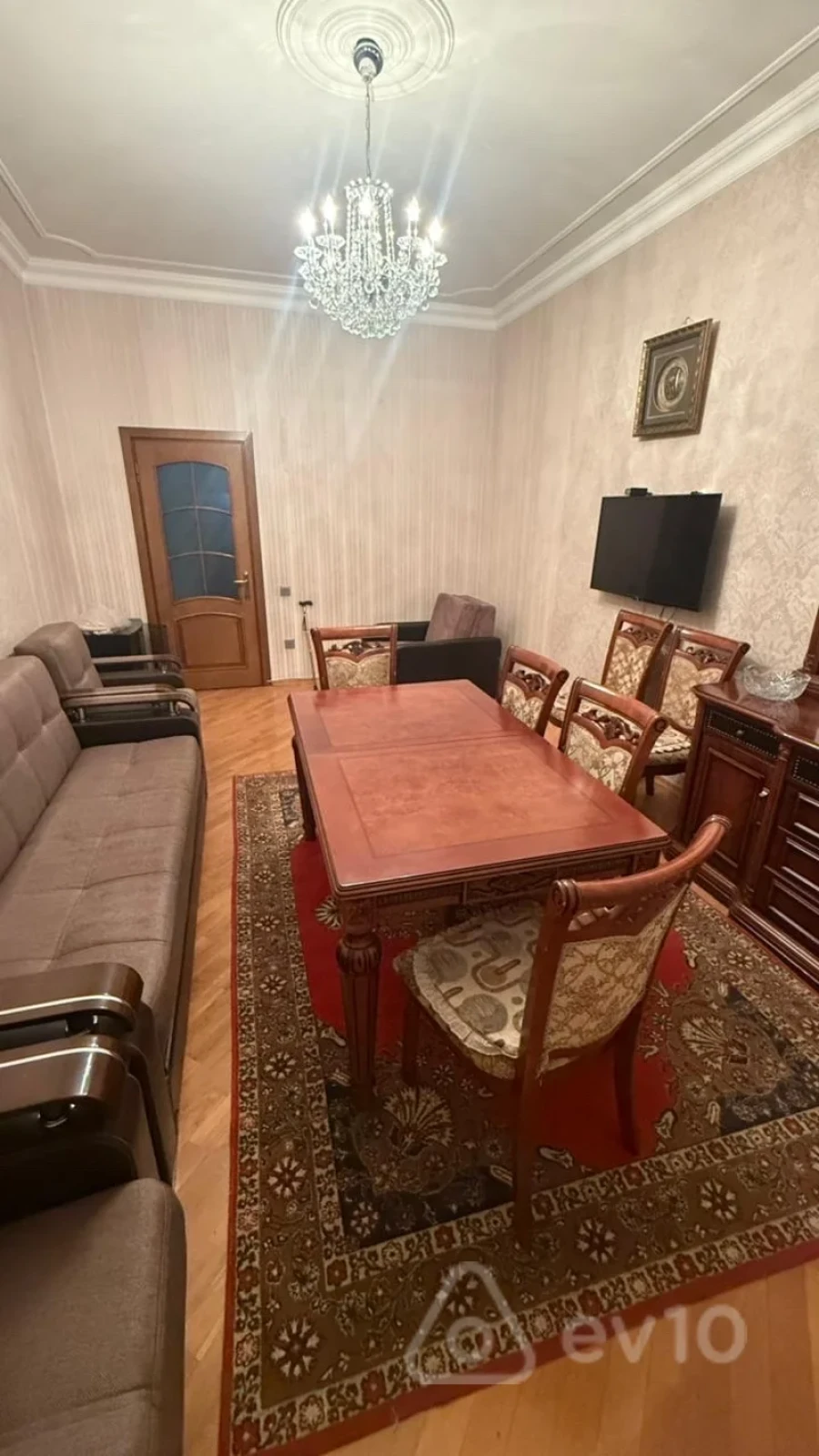 Kirayə verilir 2 otaqlı yeni tikili 70 m²