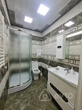 Kirayə verilir 2 otaqlı yeni tikili 90 m²