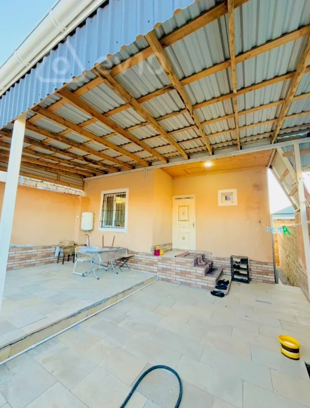 Kirayə verilir 2 otaqlı həyət evi 95 m²