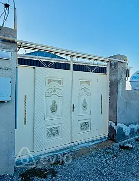 Kirayə verilir 2 otaqlı həyət evi 95 m²