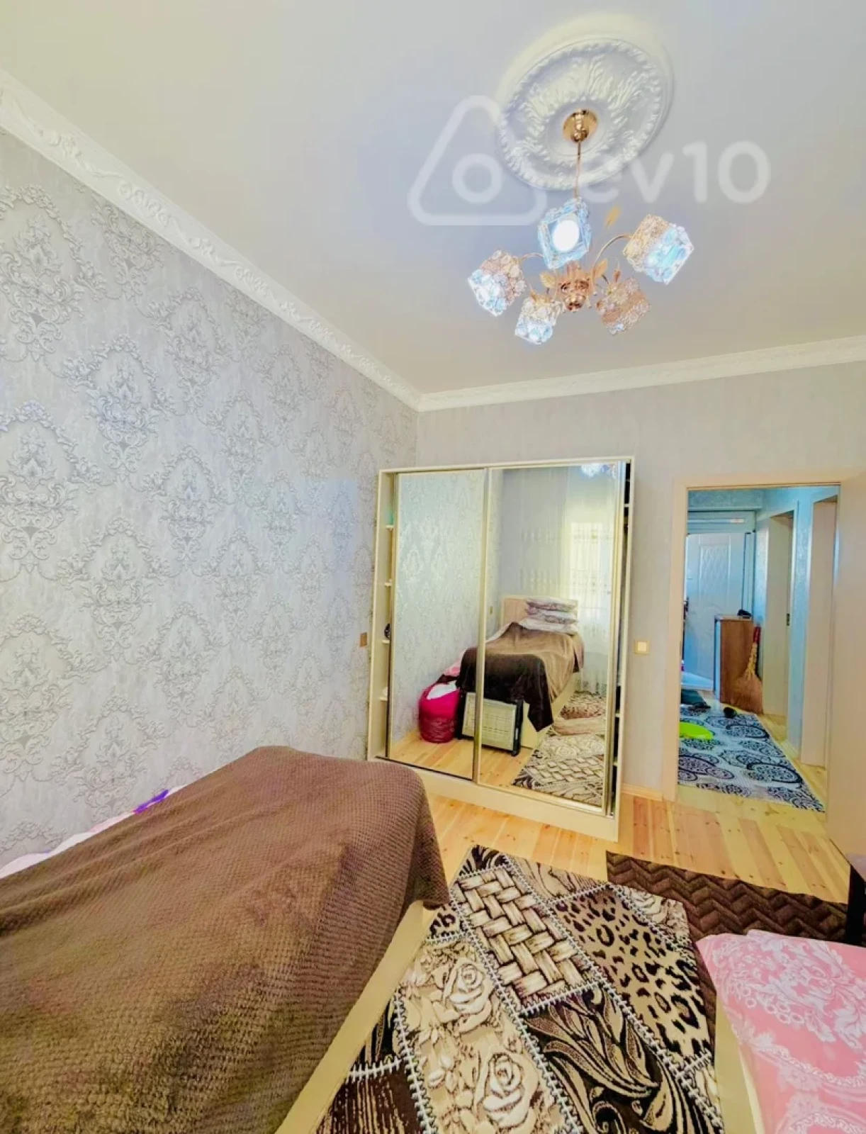 Kirayə verilir 2 otaqlı həyət evi 95 m²