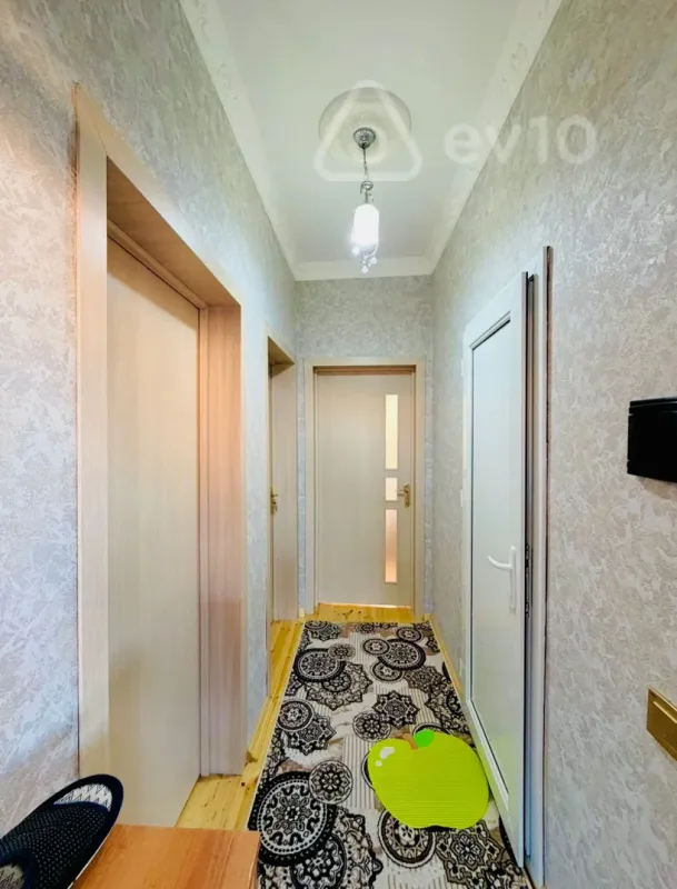 Kirayə verilir 2 otaqlı həyət evi 95 m²