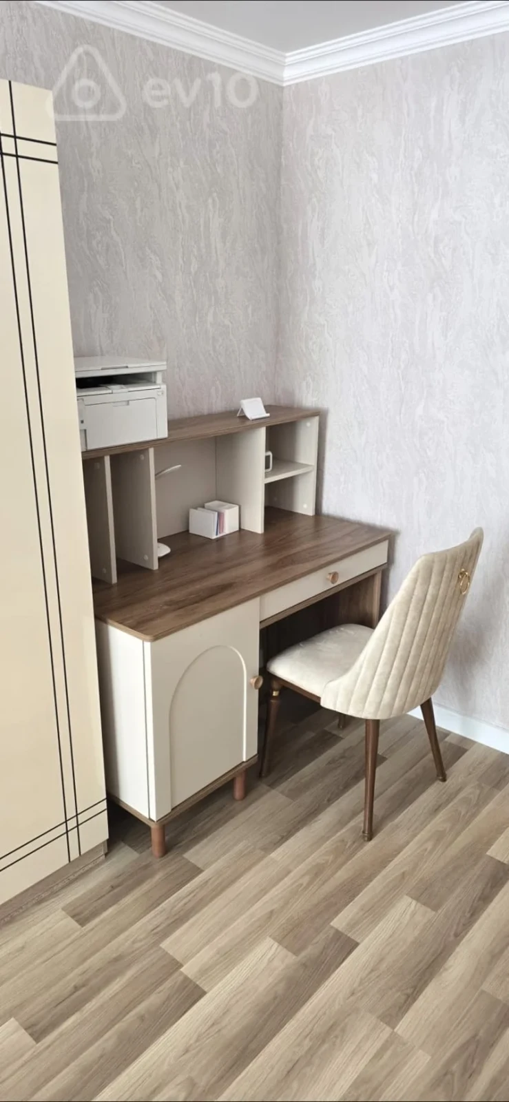 Kirayə verilir 3 otaqlı yeni tikili 70 m²