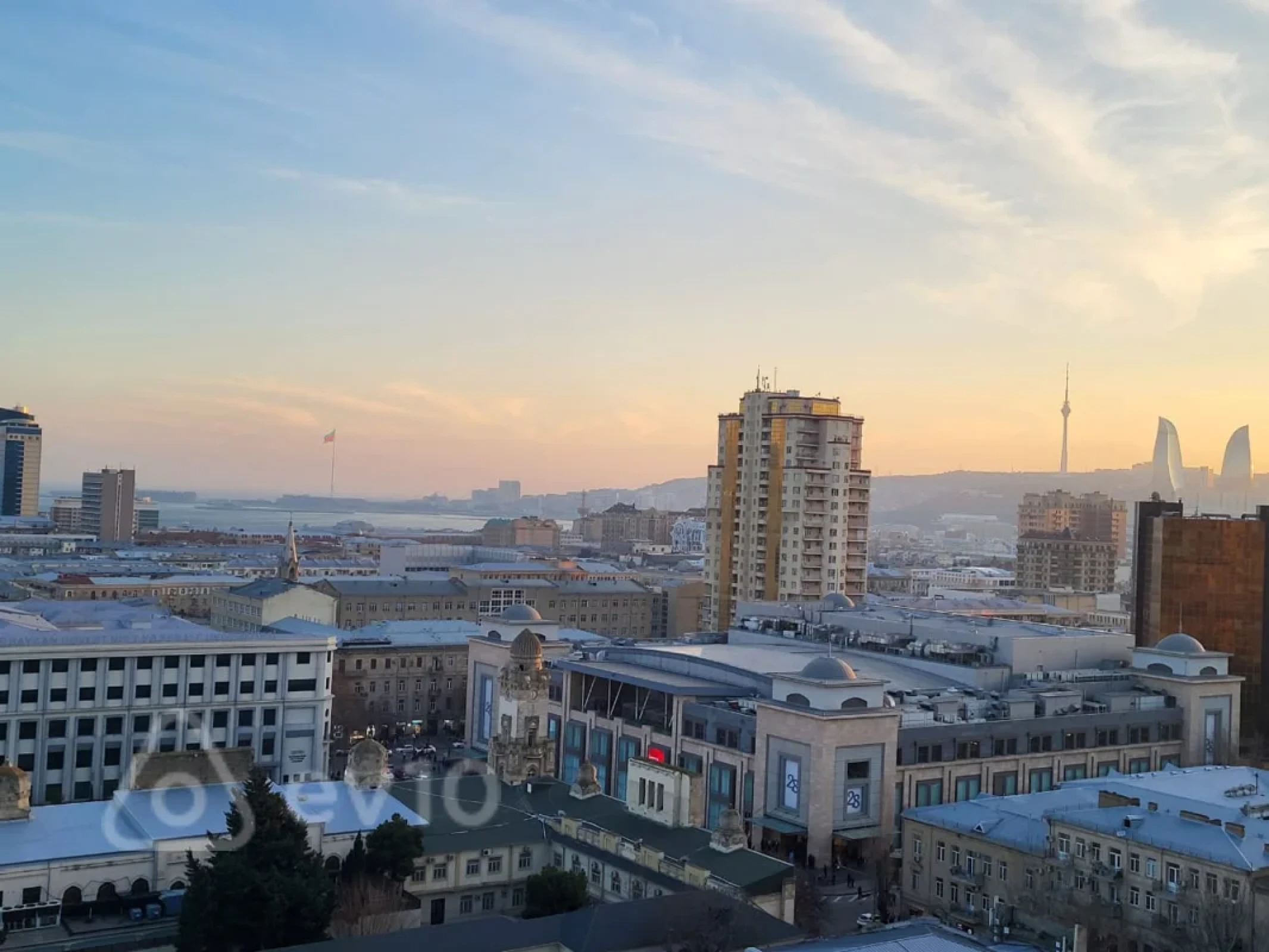 Kirayə verilir 2 otaqlı yeni tikili 80 m²