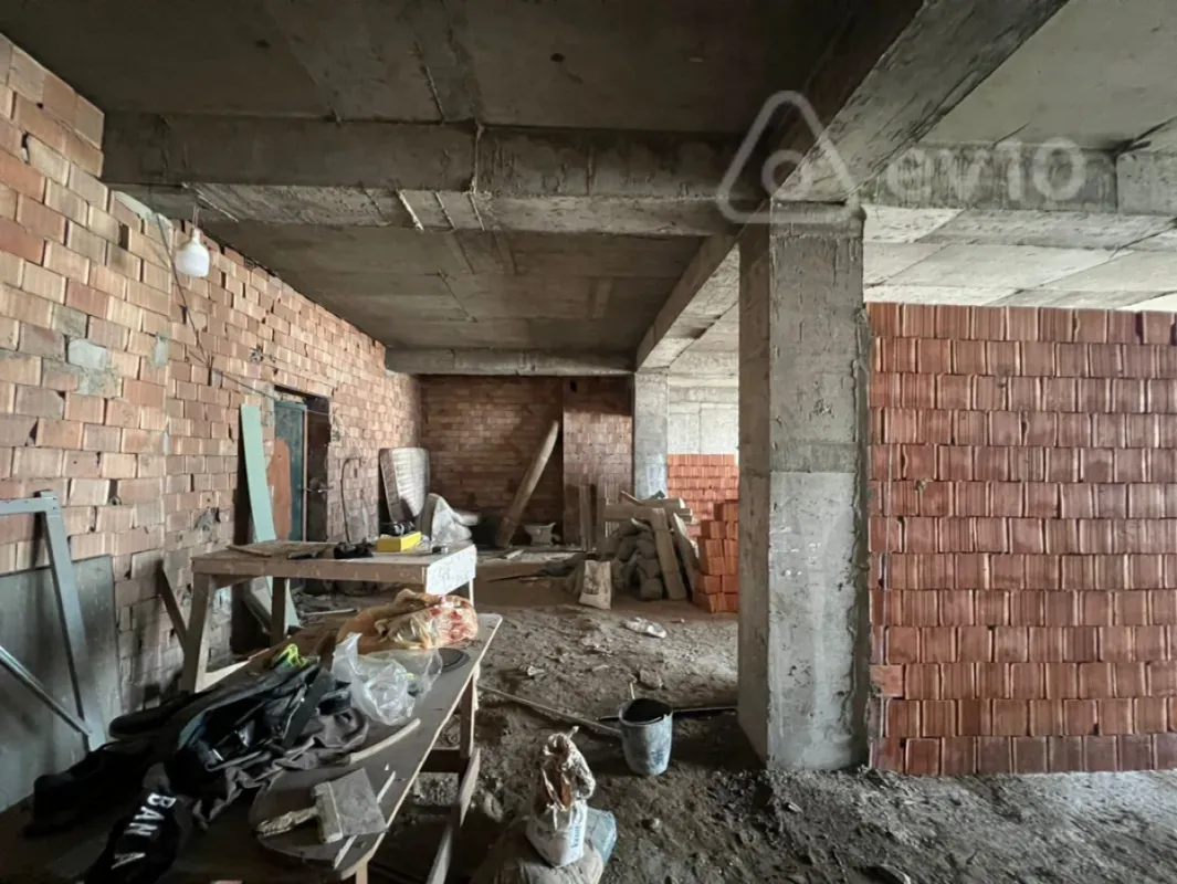 Satılır 4 otaqlı yeni tikili 250 m²