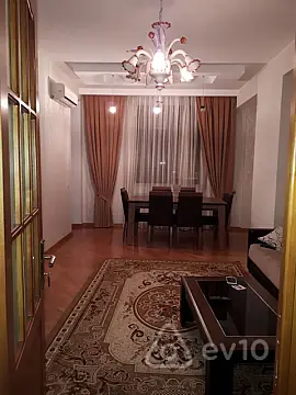 Kirayə verilir 2 otaqlı yeni tikili 85 m²