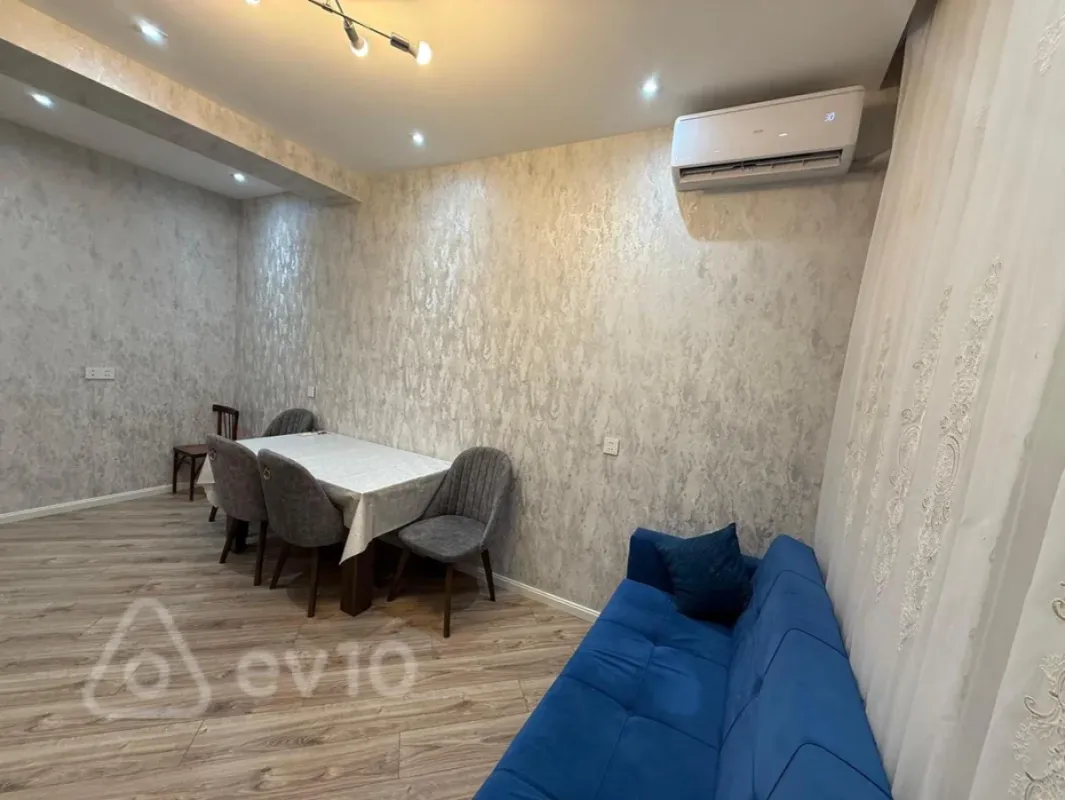 Kirayə verilir 2 otaqlı yeni tikili 55 m²