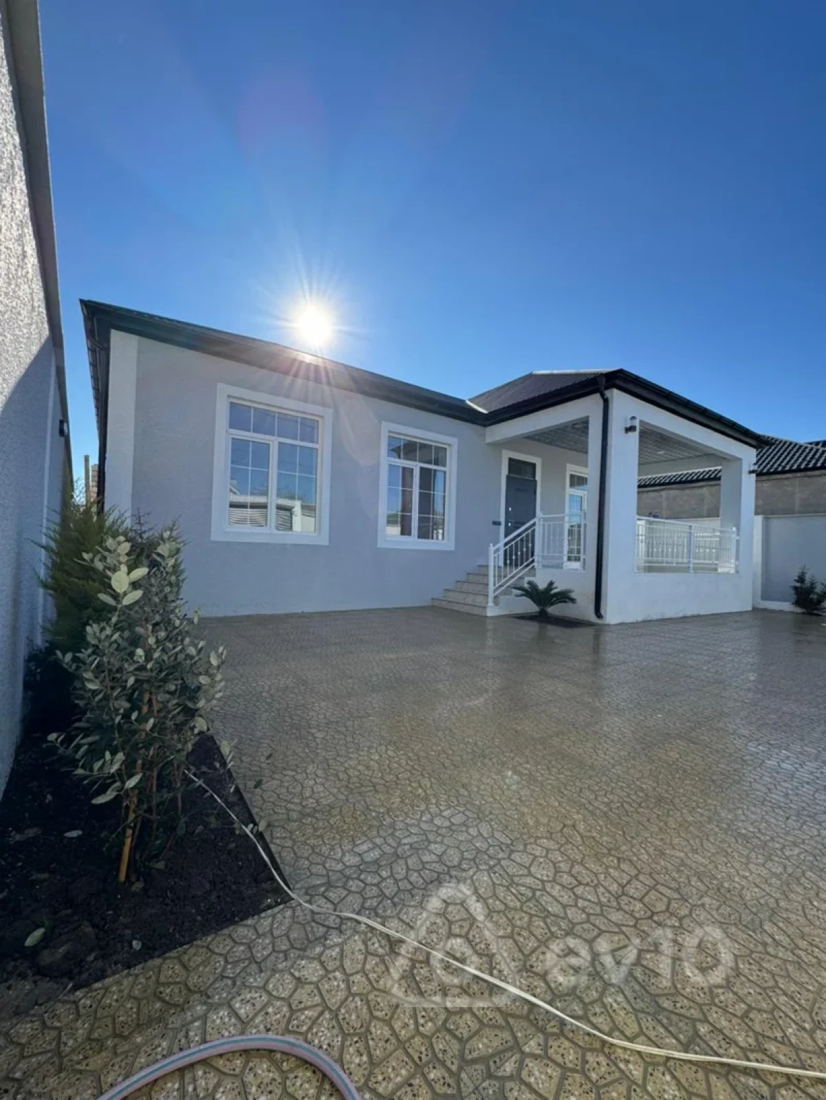 Satılır 4 otaqlı həyət evi 150 m²