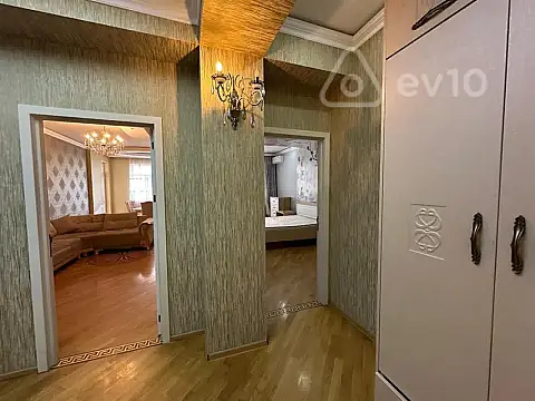 Kirayə verilir 2 otaqlı yeni tikili 115 m²