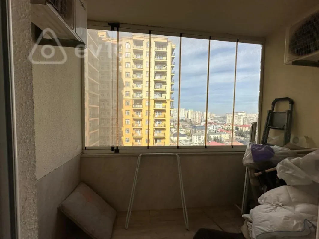 Kirayə verilir 2 otaqlı yeni tikili 115 m²