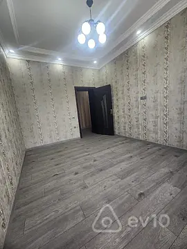 Kirayə verilir 3 otaqlı köhnə tikili 70 m²