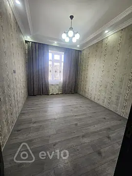 Kirayə verilir 3 otaqlı köhnə tikili 70 m²