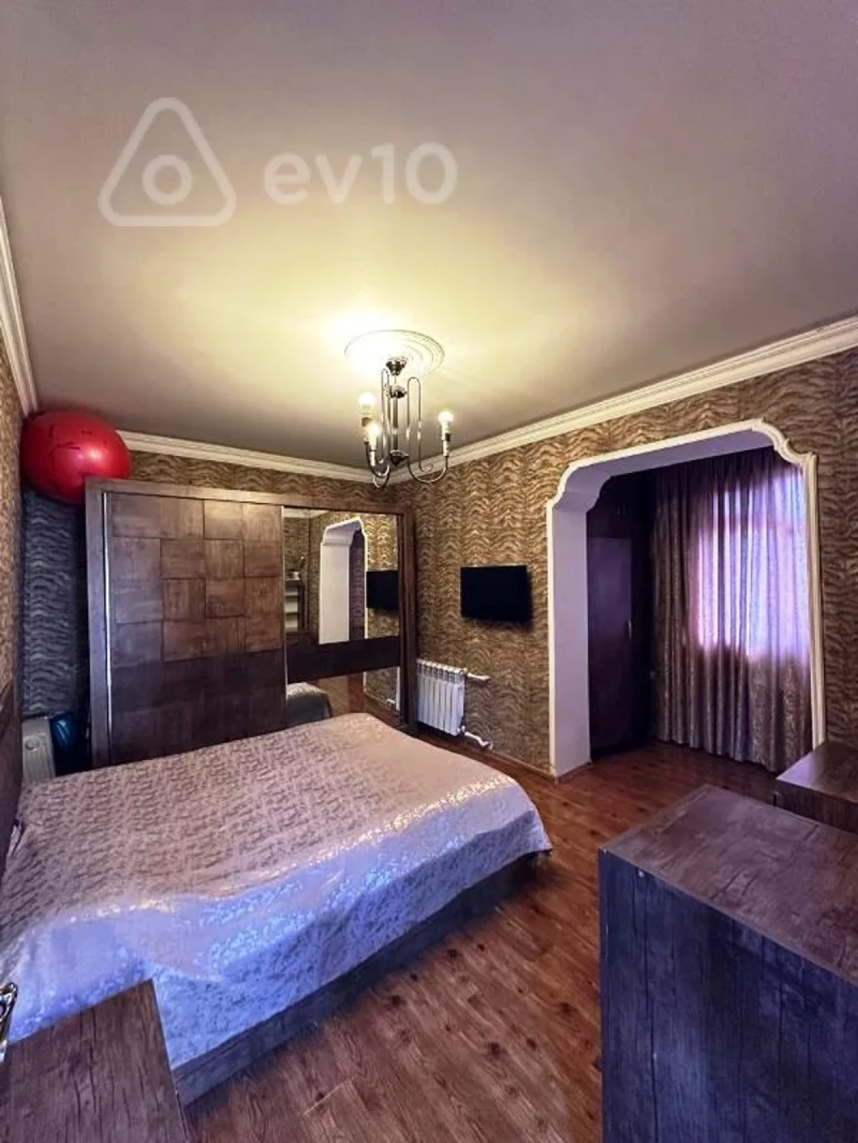 Satılır 3 otaqlı köhnə tikili 55 m²