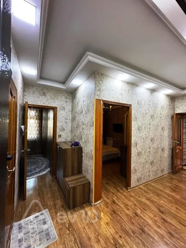 Satılır 3 otaqlı köhnə tikili 55 m²
