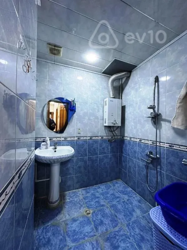 Satılır 3 otaqlı köhnə tikili 55 m²
