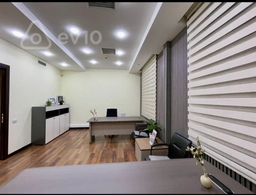 Kirayə verilir 1 otaqlı ofis 25 m²