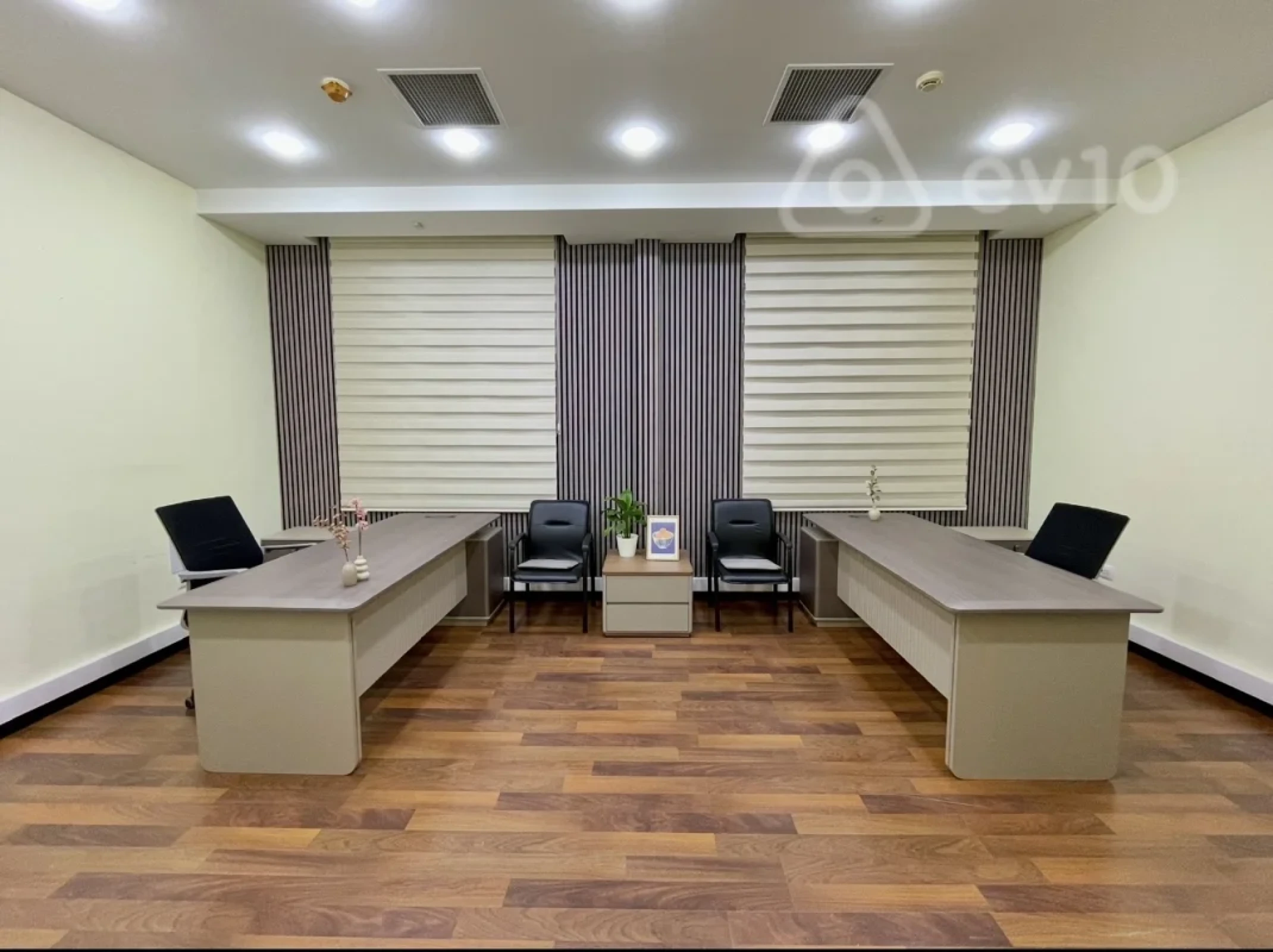 Kirayə verilir 1 otaqlı ofis 25 m²
