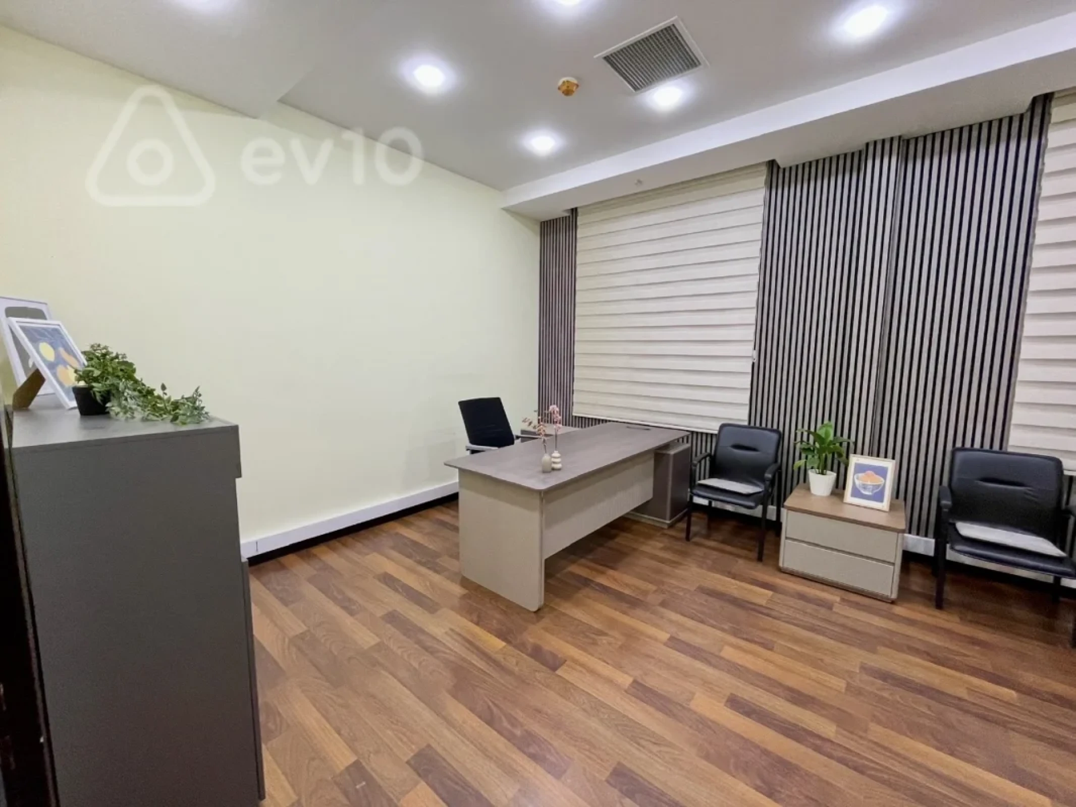 Kirayə verilir 1 otaqlı ofis 25 m²