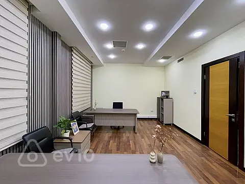 Kirayə verilir 1 otaqlı ofis 25 m²