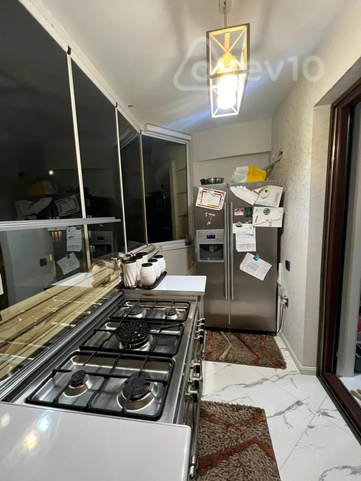 Satılır 3 otaqlı yeni tikili 130 m²