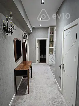 Kirayə verilir 4 otaqlı yeni tikili 160 m²
